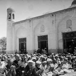 Мусульмане. Молитва в Хастемоме. 1920-30 гг. Макс Пенсон