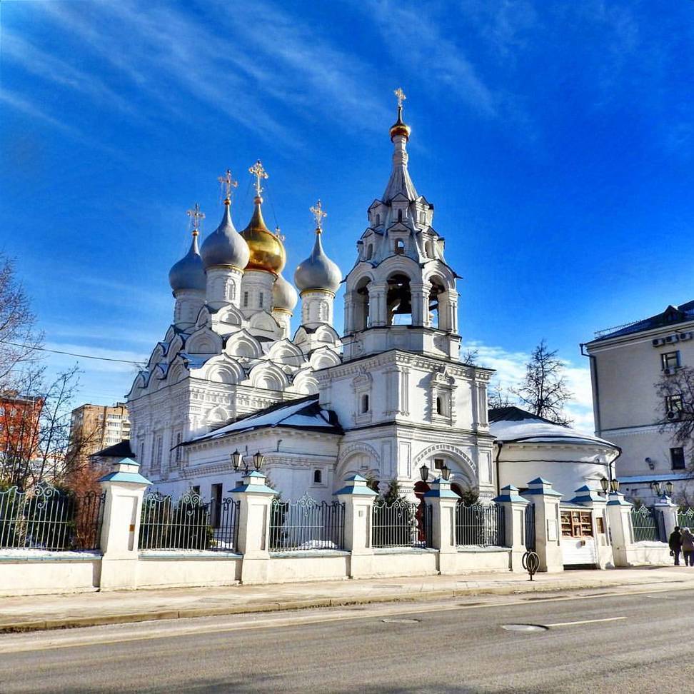 Храм в Пыжах в Москве