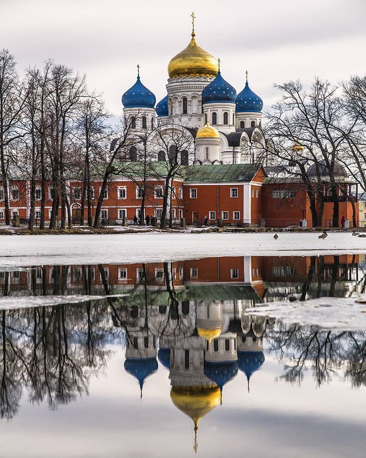 Угрешский монастырь московской