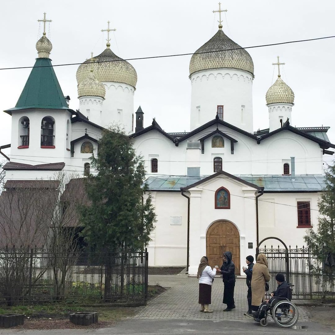 Церковь филиппа великий. Храм апостола Филиппа Великий Новгород. Церковь апостола Филиппа и Николая Чудотворца Великий Новгород. Храм апостола Филиппа Севастополь. Церковь ап Филиппа Новгород образ апостола.